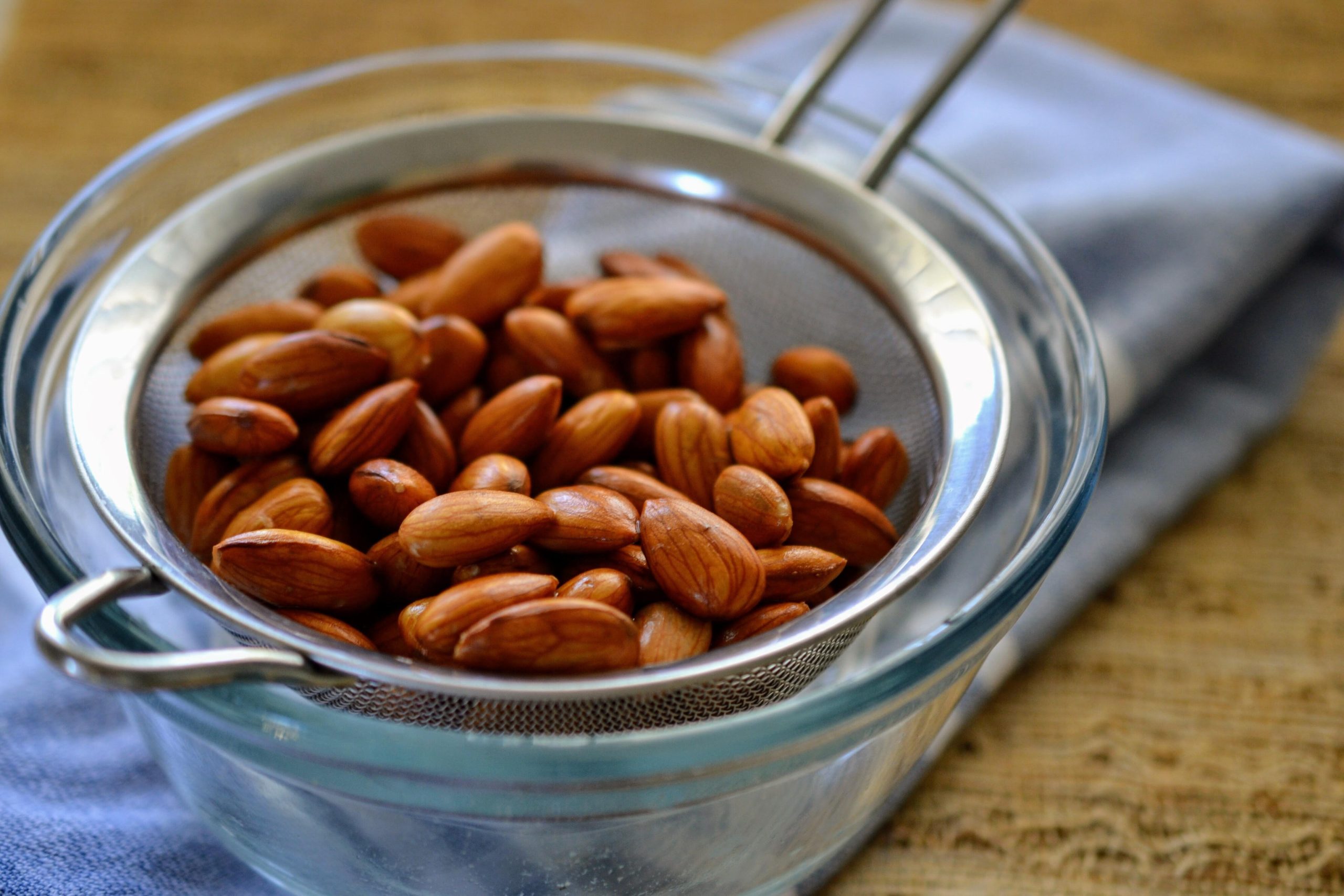 cashew milk 